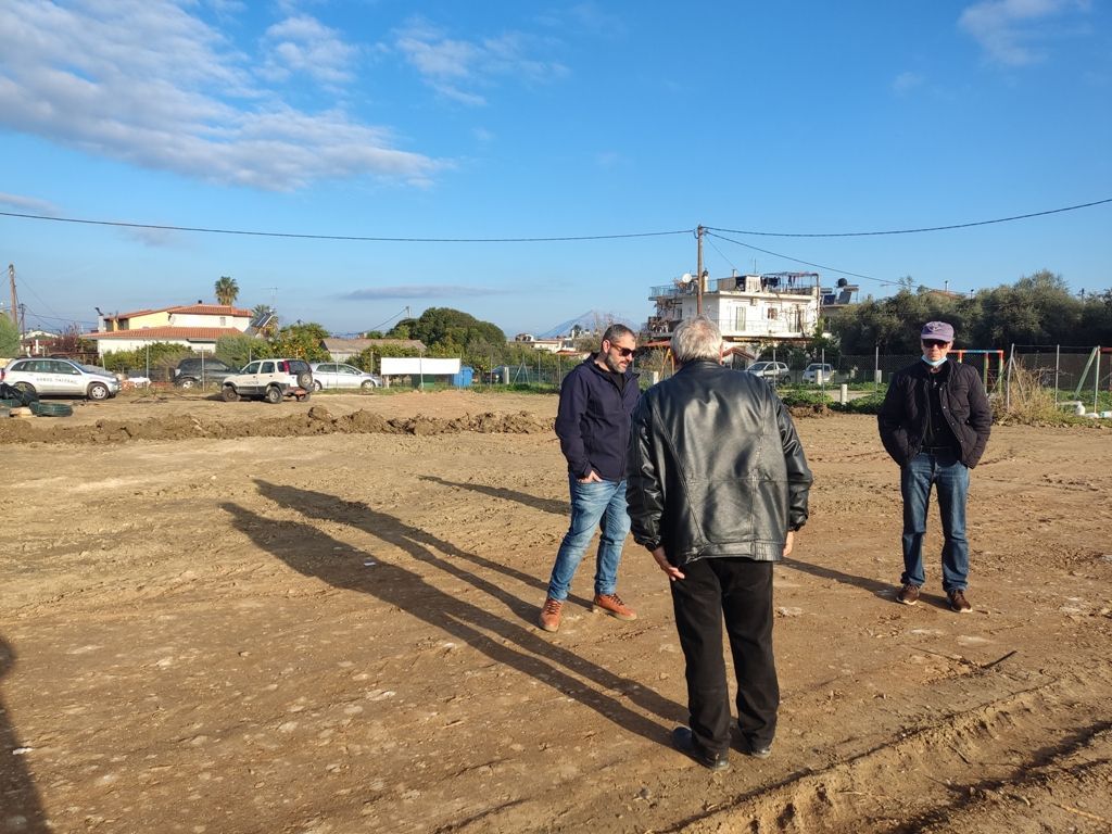 Νέο πάρκο στην Πάτρα στην περιοχή της παραλίας απο τους εργαζόμενους του Δήμου
