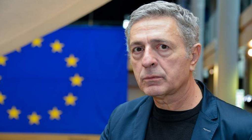 Στέλιος Κούλογλου: «Στο Διεθνές Ποινικό Δικαστήριο» πρέπει να παραπεμφθούν τα εγκλήματα πολέμου κατά της Ουκρανίας