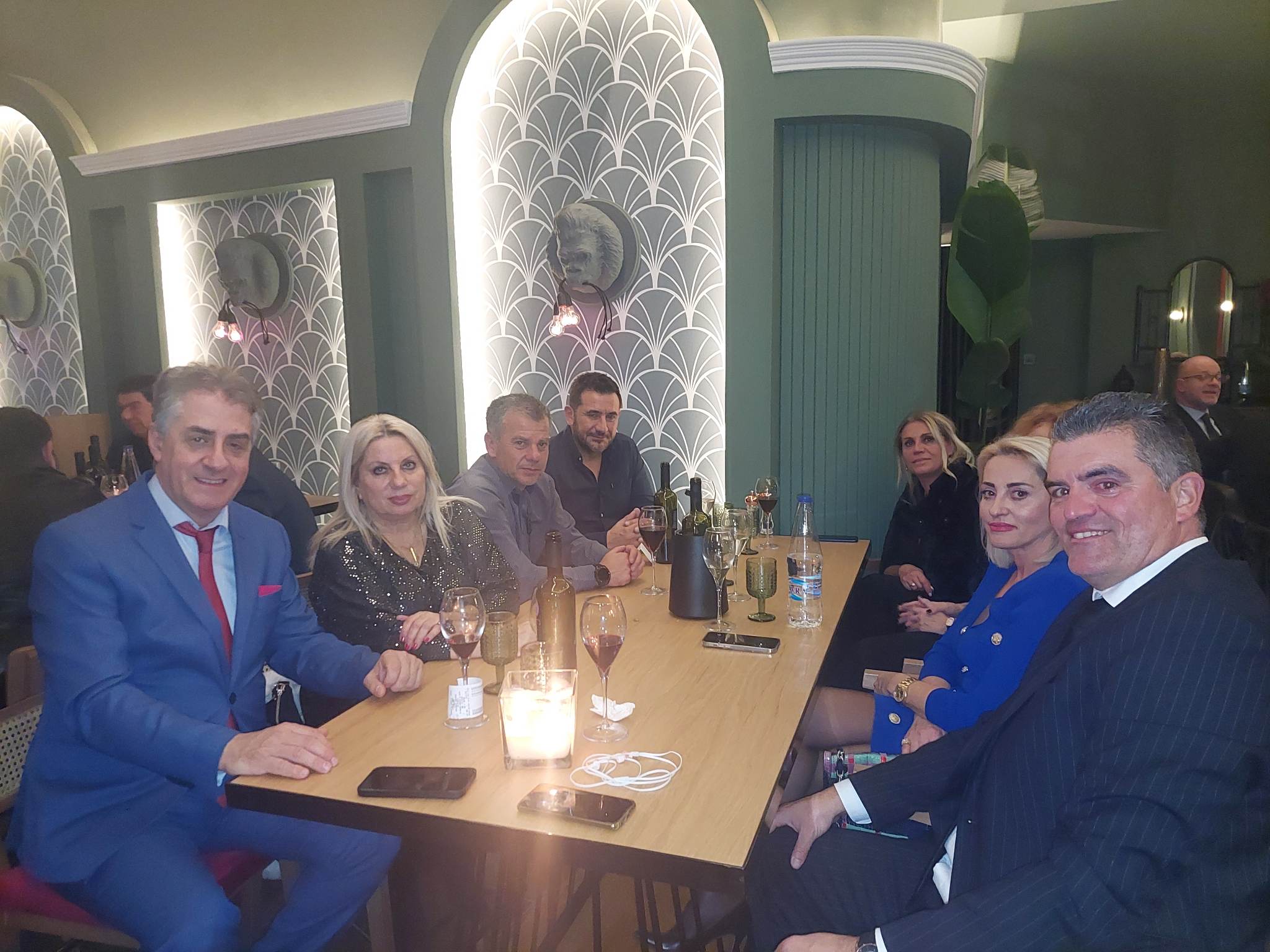 Ευχαριστήριο δείπνο από το περιοδικό “Πατρινόραμα” προς τους επιχειρηματίες και τους εκπροσώπους  φορέων  της πόλης