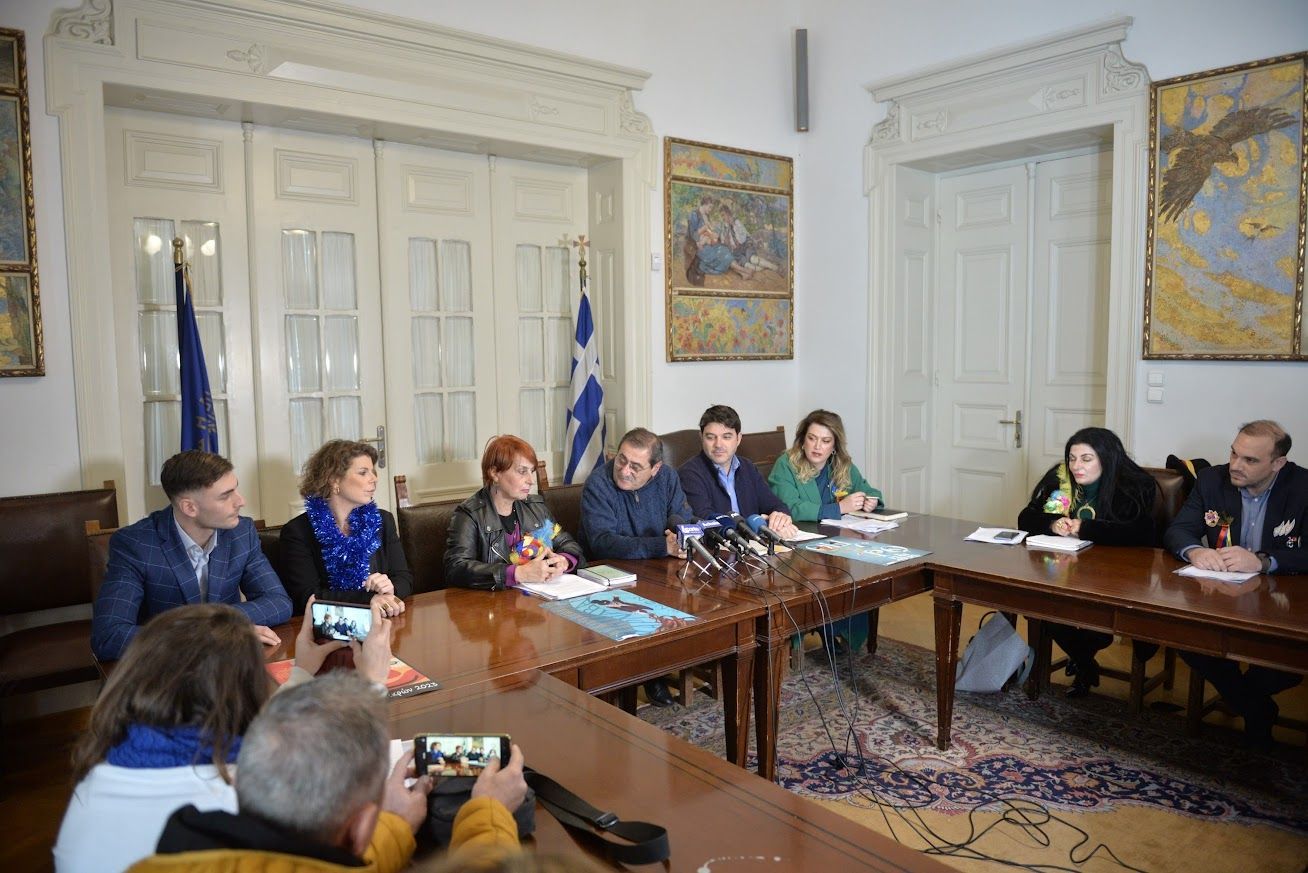 Συνέντευξη τύπου για την τελετή έναρξης και το πρόγραμμα του Πατρινού καρναβαλιού στο Δημαρχείο