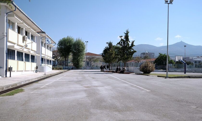 Θεσσαλονίκη: Ποινή φυλάκισης σε καθηγητή γυμνασίου μετά από καταγγελίες μαθητριών για σεξουαλική παρενόχληση