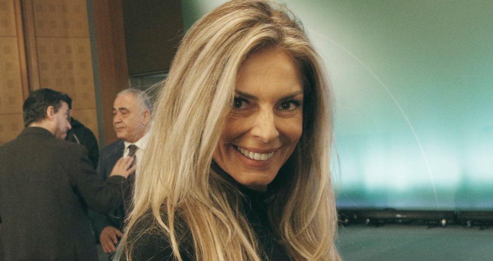 Ενόχληση στο ΠΑΣΟΚ μετά τις δηλώσεις Λάσπα για τις drag queens