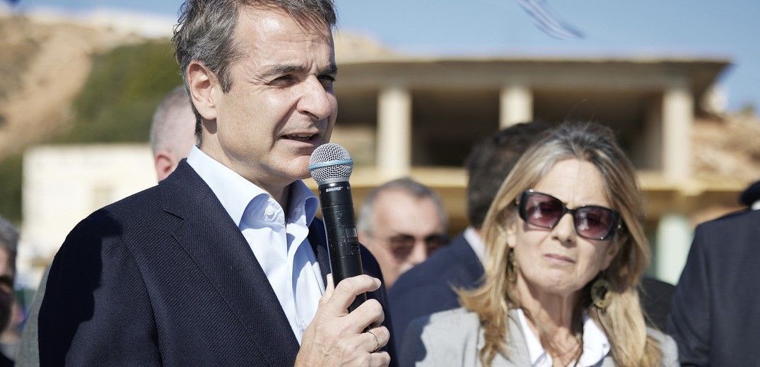 ΝΔ : Η δύσκολη μάχη της στο βορρά και ο διχασμός για τη κηδεία του τέως βασιλιά