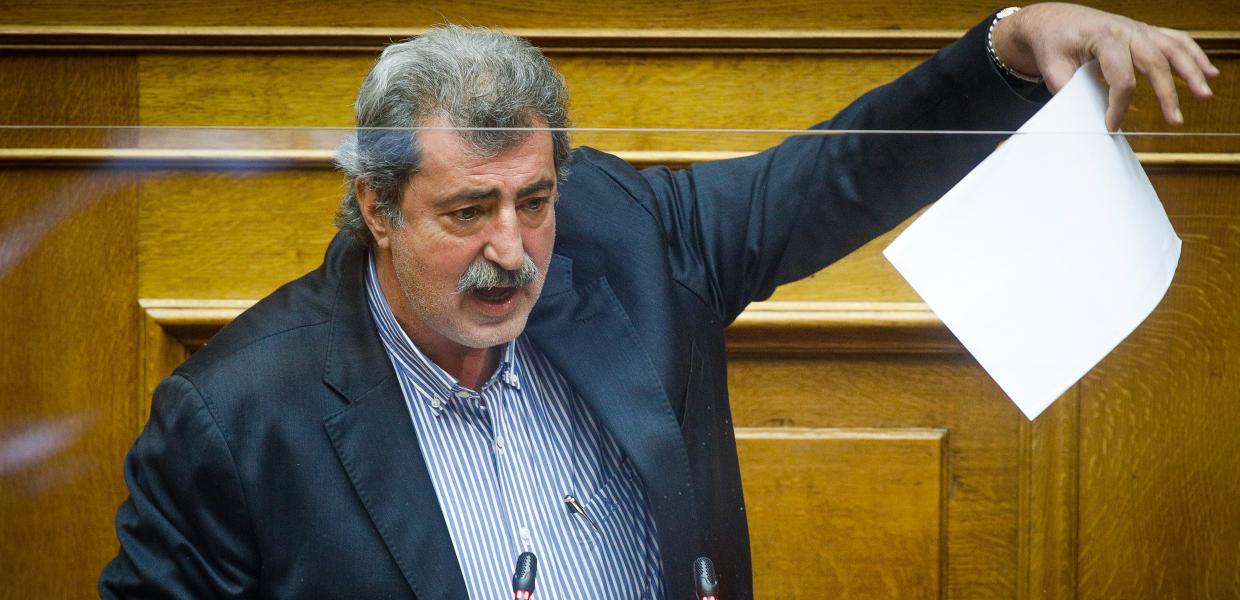 Πολάκης κατα Χειμάρα: Παραιτήθηκε λόγω εικονικής μεταβίβασης της εταιρίας του