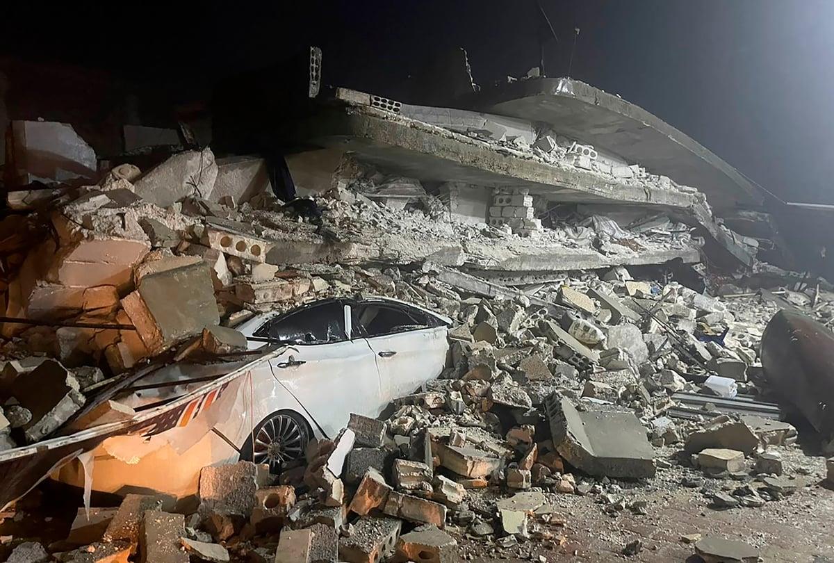 Σεισμός 7,7 Ρίχτερ: Στους 500 νεκρούς εως τώρα σε Τουρκία και Συρία