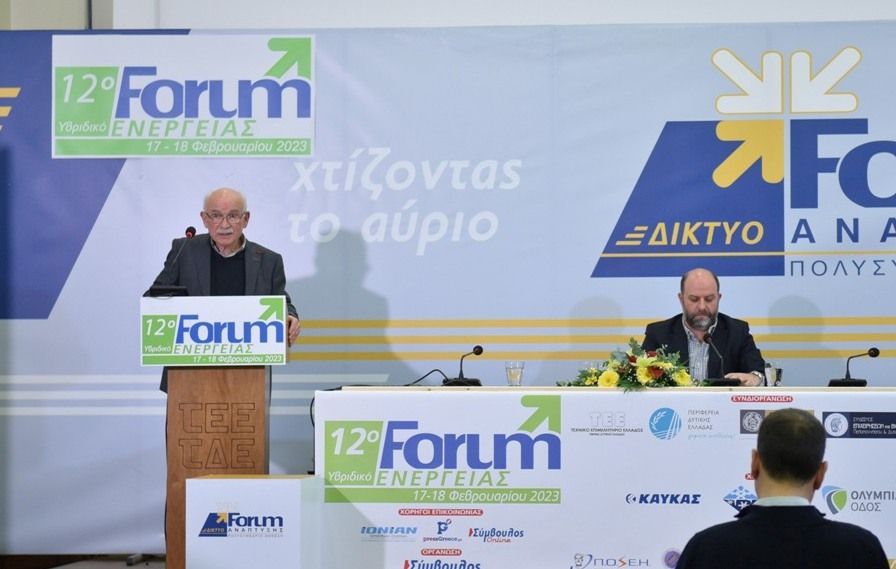 Τεντόγλου: Κέρδισε το χρυσό στο πρωτάθλημα και ζήτησε συγγνώμη γιατί πήδηξε μόνο 8,20μ