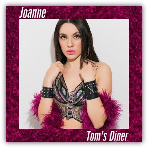Η Joanne, το απόλυτο it girl της ελληνικής δισκογραφίας, σε ένα μοναδικό remake του “Tom’s Diner”.