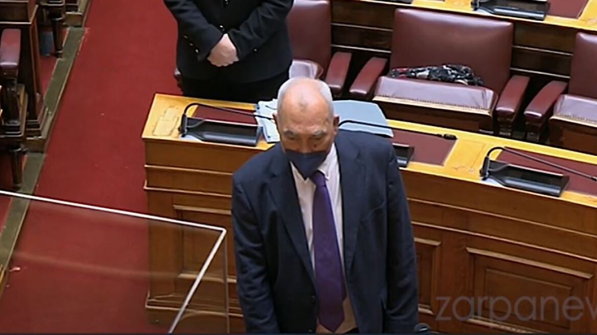 Oρκίστηκε ο Γιάννης Κασσελάκης στη θέση του Μανούσου Βολουδάκη