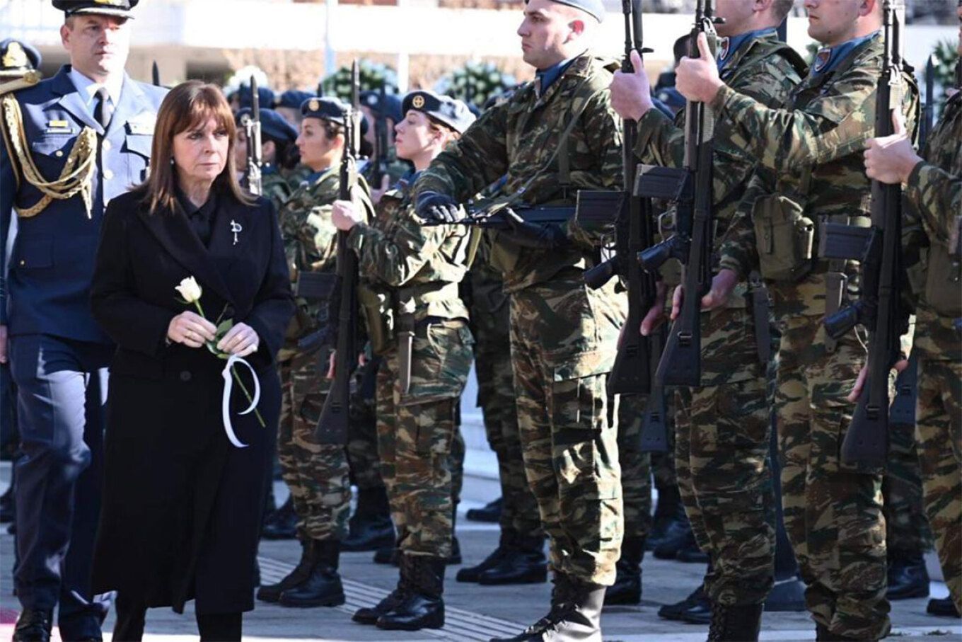 Κηδεία Μάριου Μιχαήλ Τουρούτσικα: Το τελευταίο αντίο στον ηρωϊκό υποσμηναγό