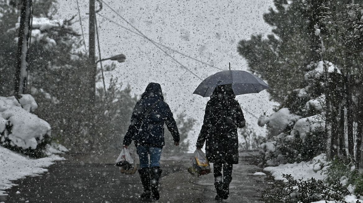 Κακοκαιρία Μπάρμπαρα: Πόσο θα διαρκέσει σύμφωνα με το επικαιροποιημένο δελτίο της ΕΜΥ