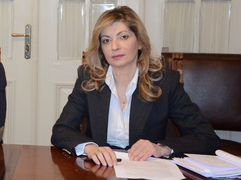 Βίβιαν Σαμούρη : Η κατάσταση για την σύγχρονη Ελληνίδα, δεν ανατρέπεται με ευχολόγια, αλλά μόνον με μαζικό και διαρκή αγώνα…