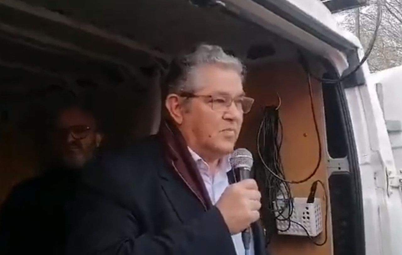 Κουτσούμπας: «Πάρτι» για τα γαλλικά του στο twitter