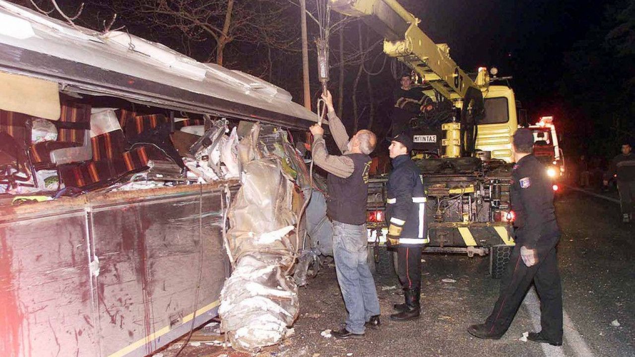 Εθνική τραγωδία στα Τέμπη – το χρονικό του δυστυχήματος 
