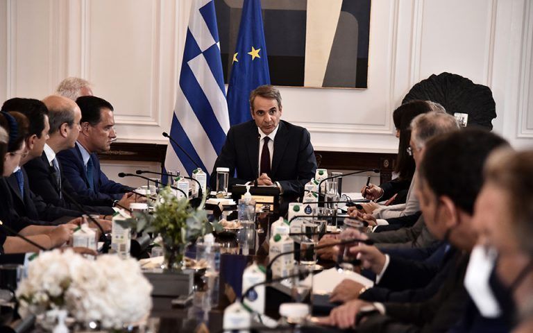 Κυβέρνηση: Τι συζητήθηκε στο Υπουργικό Συμβούλιο – Οι πρώτες δημοσκοπήσεις