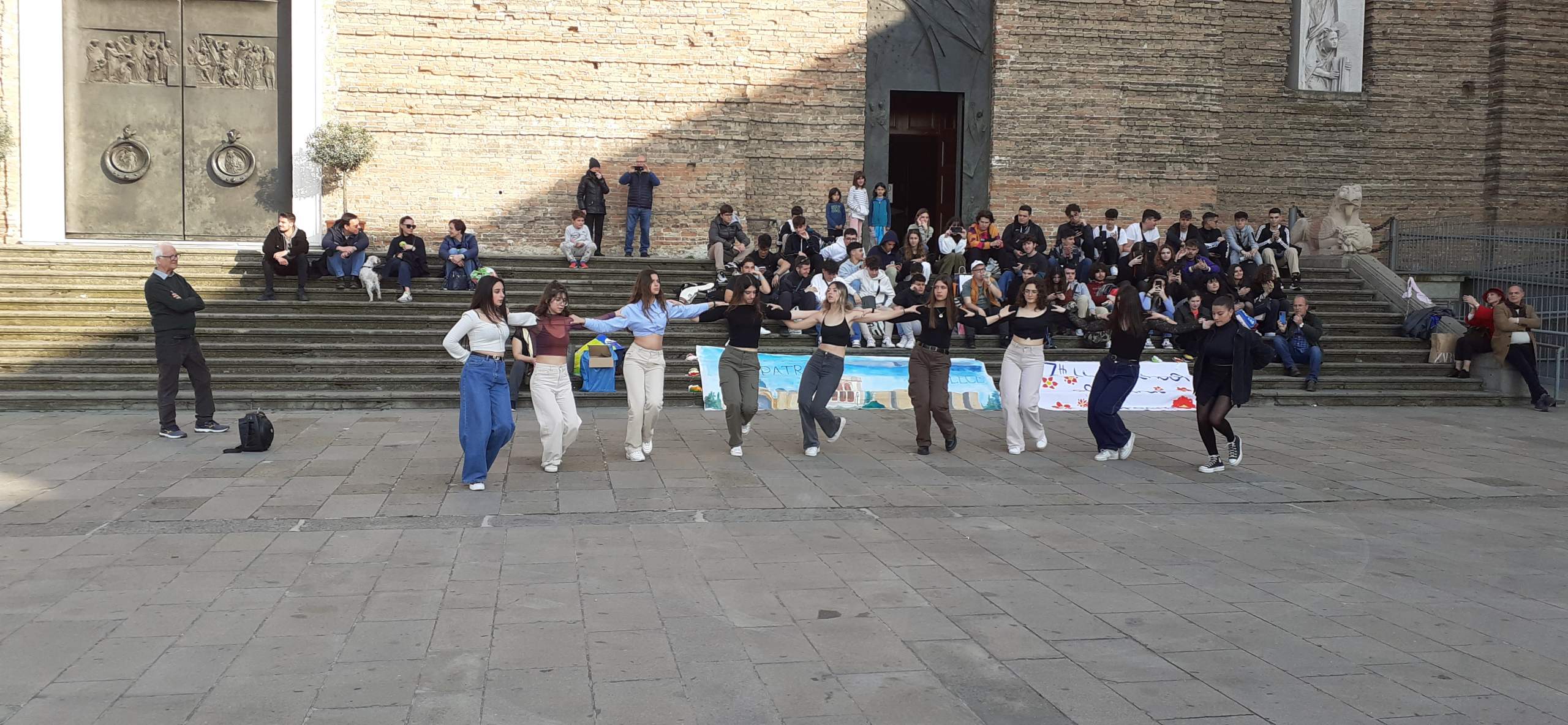 Με απόλυτη επιτυχία στέφθηκαν οι δράσεις του 7ου ΓΕΛ Πατρών στην Ιταλία