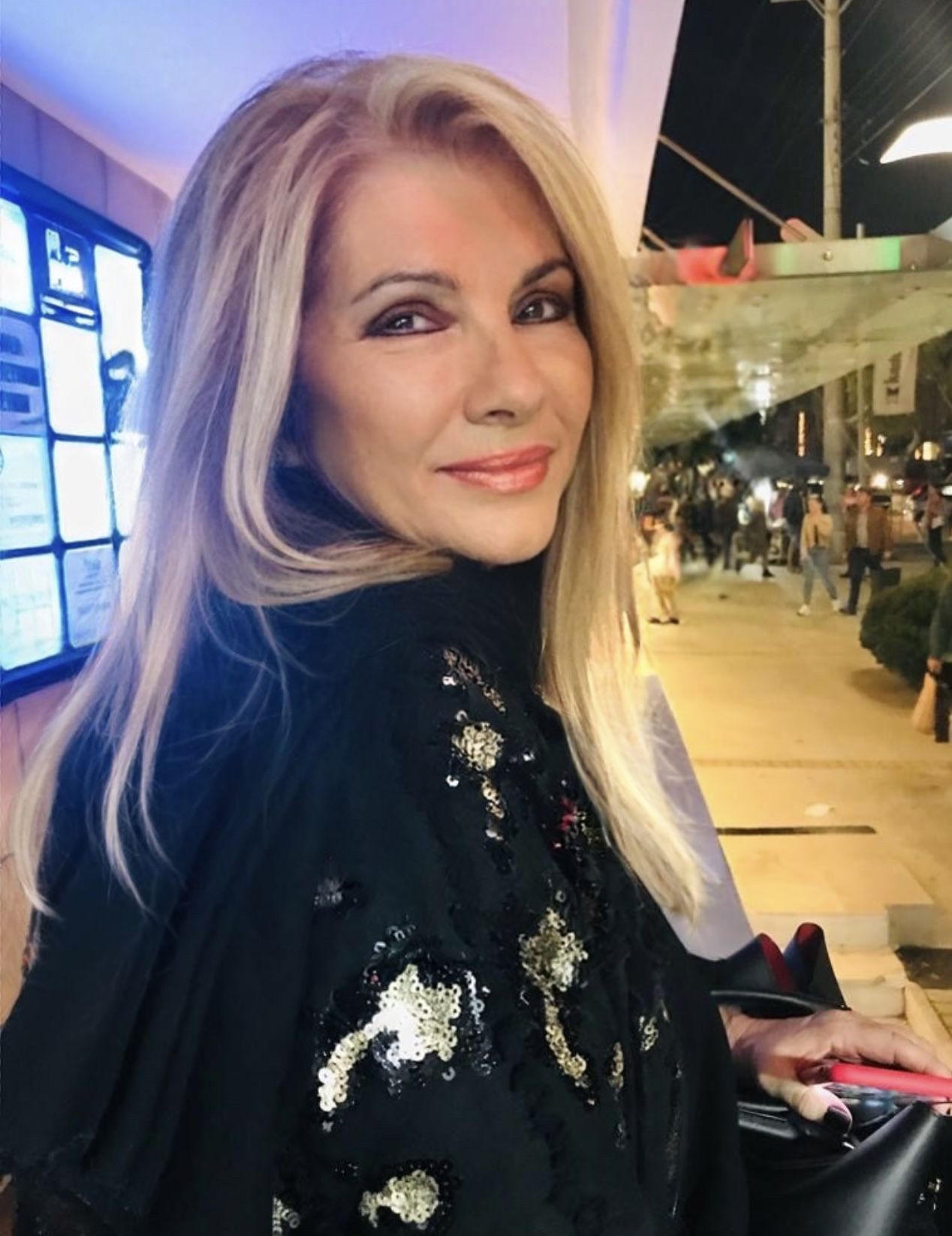 Τζοβάνα Φραγκούλη : «Στην Ελλάδα δεν υπάρχουν σταρς! Απλά αναγνωρίσιμοι…»
