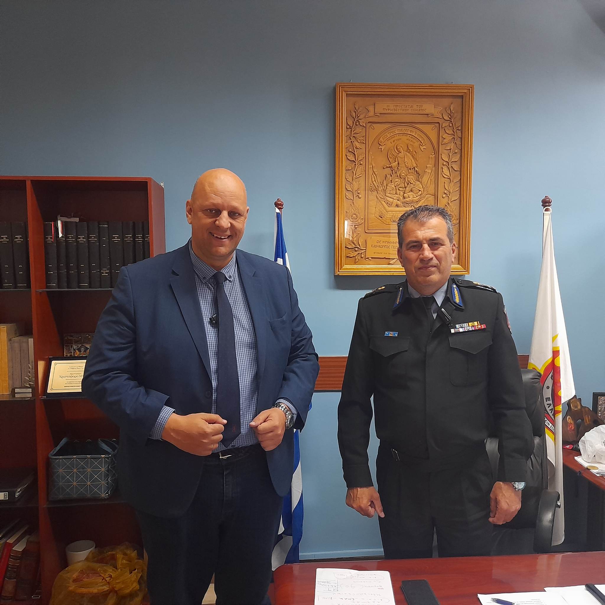 Ο υπ. Βουλευτής Αχαΐας της Ν.Δ. Γιώργος Τσίρης επισκέφθηκε την πυροσβεστική διοίκηση Δυτικής Ελλάδας.