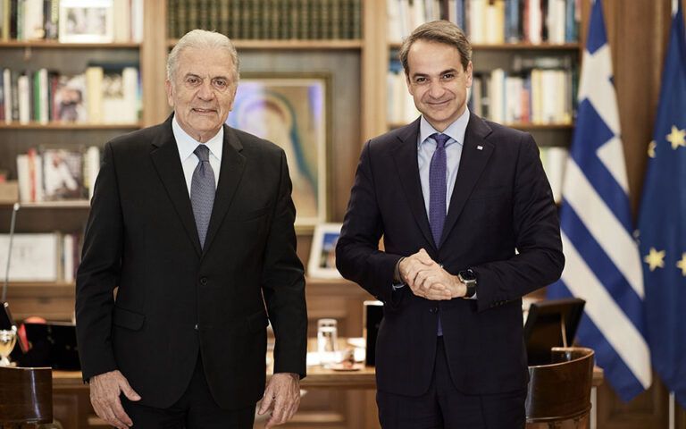 Δημήτρης Αβραμόπουλος : «Τάχθηκα στην υπηρεσία του τόπου μου»