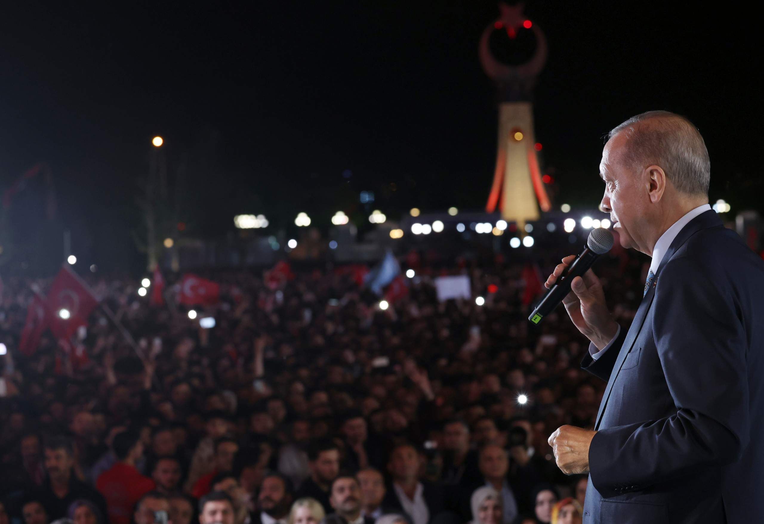 Politico: Η νίκη Ερντογάν και το αντίκτυπο στις διεθνείς υποθέσεις