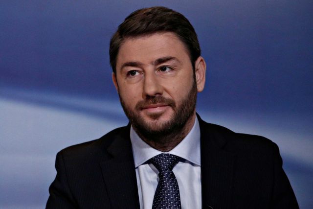 Debate 2023-Κουτσούμπας προς Τσίπρα: «Mούφα» η προοδευτική κυβέρνηση