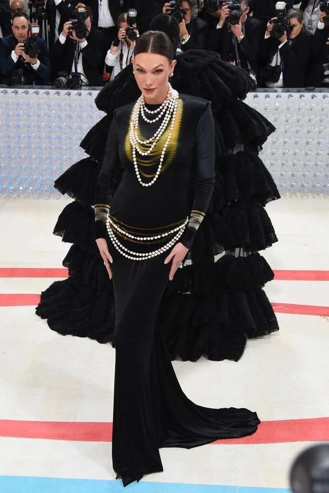 Met Gala 2023: Προς τιμή του Karl Lagerfeld – Όλες οι εμφανίσεις των celebrities στο κόκκινο χαλί