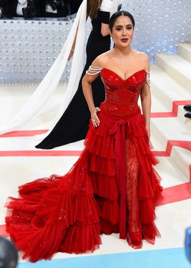 Met Gala 2023: Προς τιμή του Karl Lagerfeld – Όλες οι εμφανίσεις των celebrities στο κόκκινο χαλί