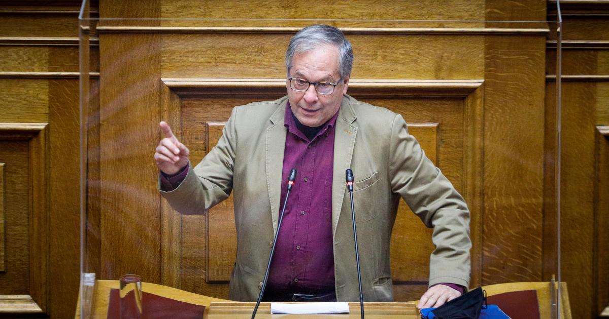 Κώστας Β. Μάρκου : «Οι πολιτικές αναφορές μου πηγάζουν από την κοινωνία των πολιτών»