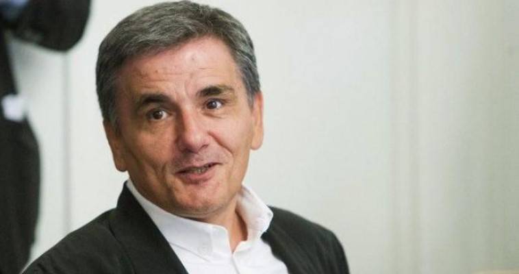 Ευκλείδης Τσακαλώτος : «Η ενασχόλησή μου με την πολιτική, είναι κομμάτι της ζωής μου»