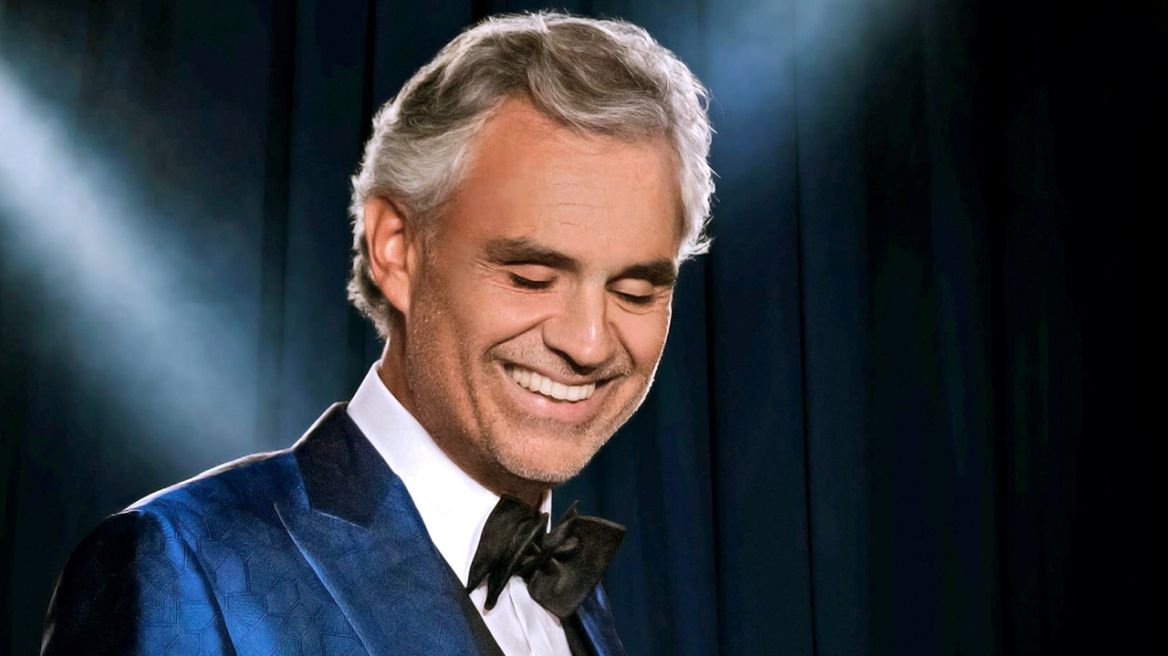 O Andrea Bocelli για μία συναυλία στο Ολυμπιακό Στάδιο
