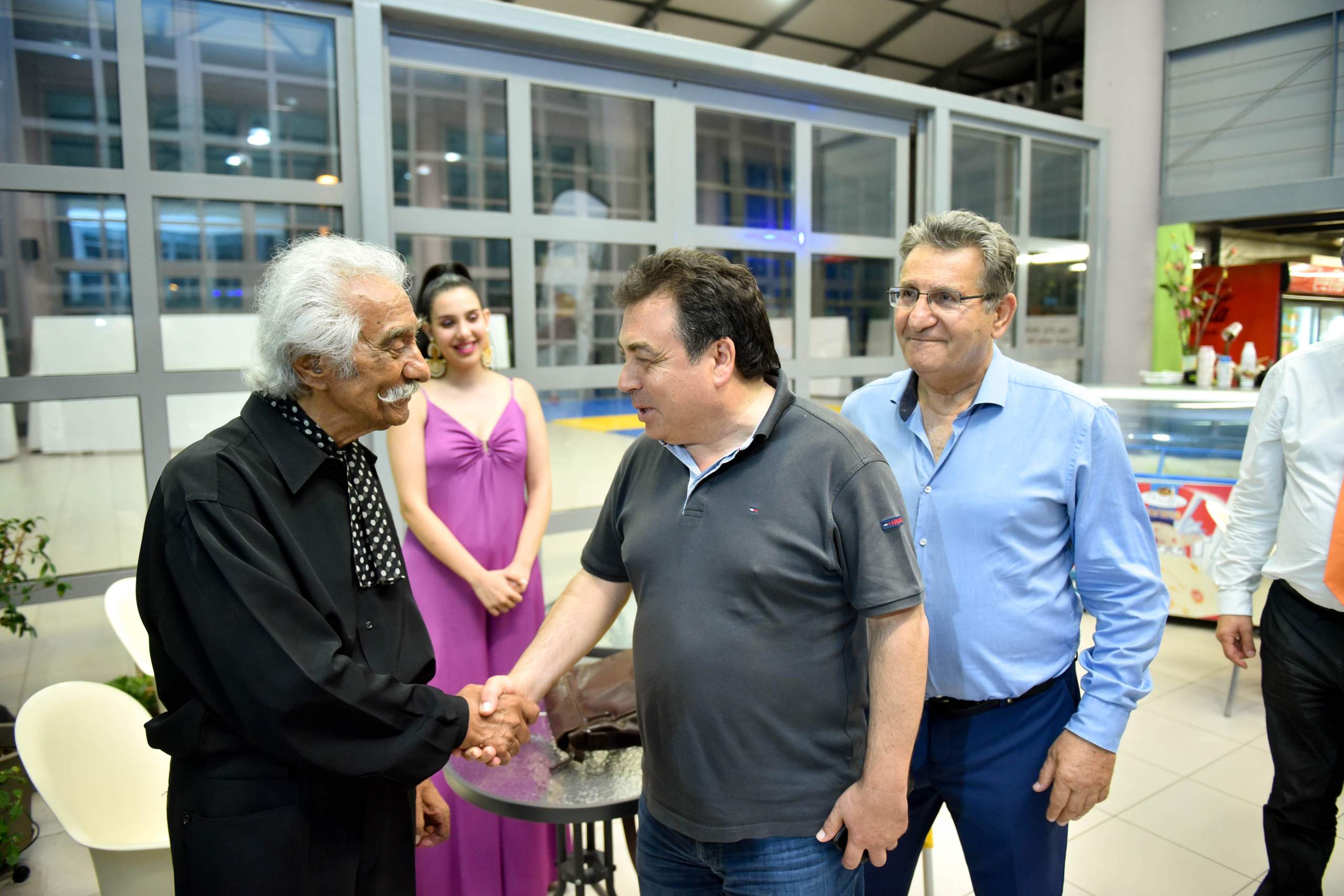 Συγκίνησε ο Κώστας Χατζής με τις μελωδίες του στον Πύργο Ηλείας.