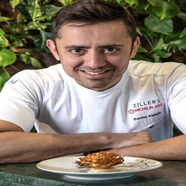 Παύλος Κυριάκης: O Σεφ του The Zillers Hotel, προσφέρει μία βραβευμένη “Beyond the Athenian” γαστρονομική εμπειρία