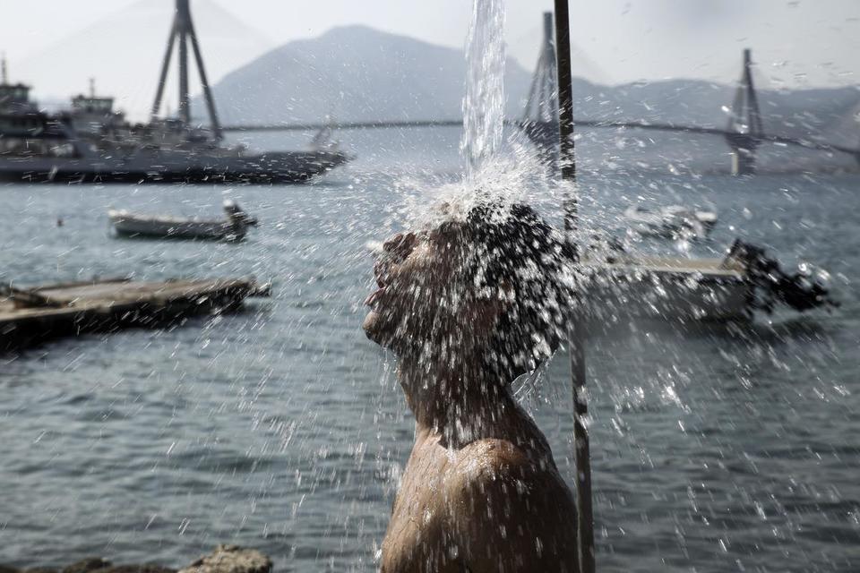 Νέος καύσωνας στη Δυτική Ελλάδα από τον Δεκαπενταύγουστο και μετά – Στους 43 βαθμούς η θερμοκρασία