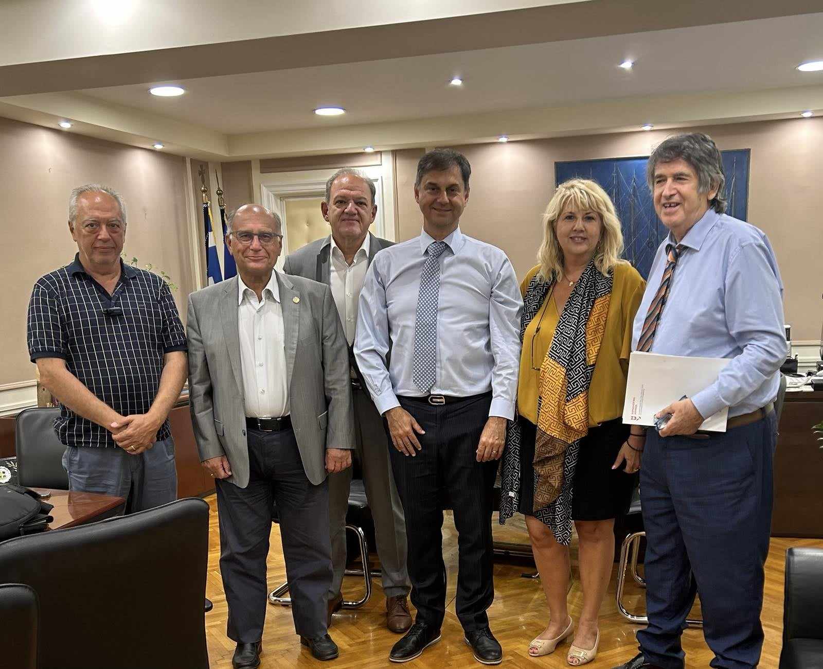 Συνάντηση με τον Υφυπουργό Οικονομικών Χάρη Θεοχάρη είχε η Αννα Μαστοράκου