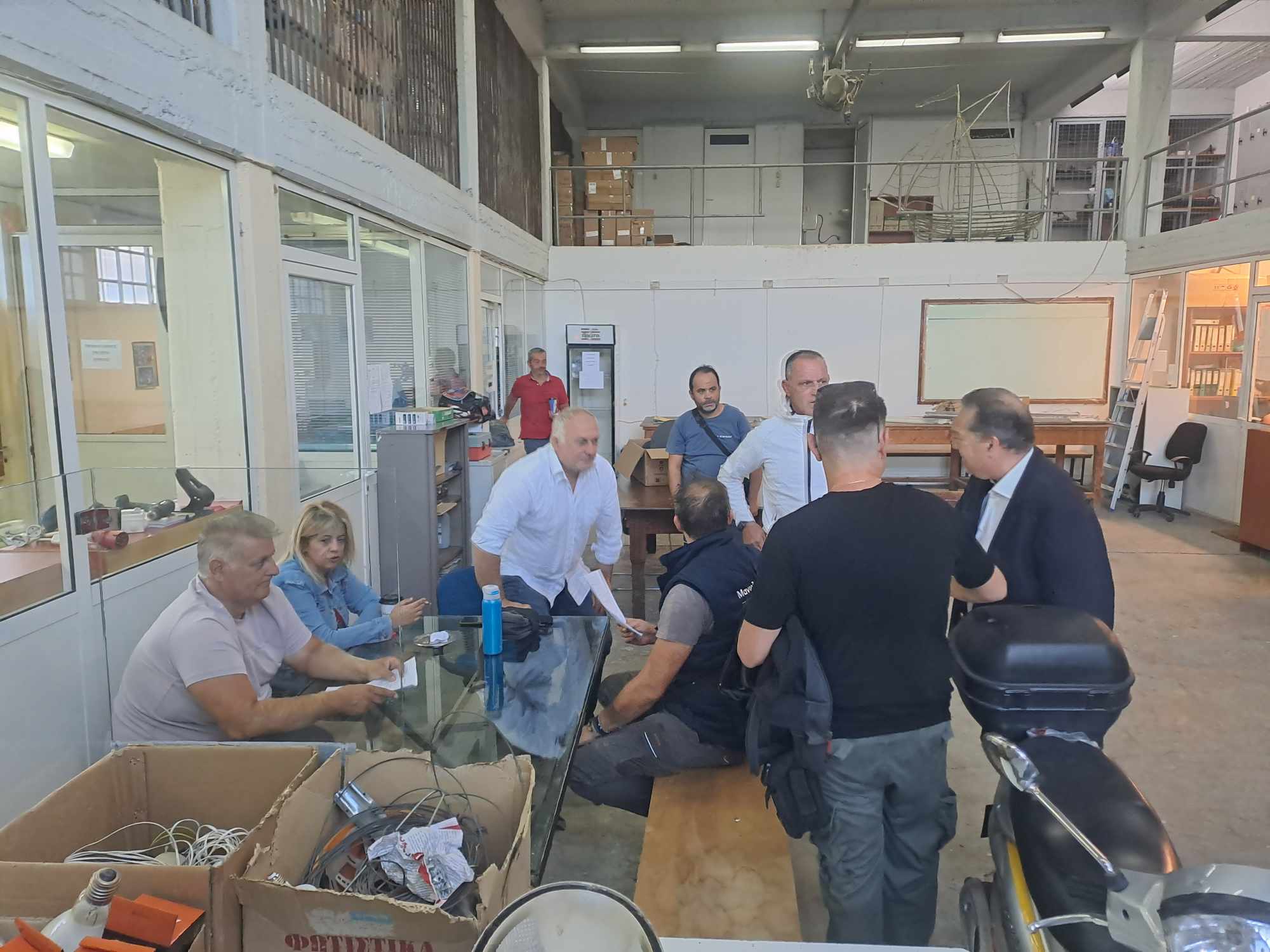 ΠΑΤΡΑ ΕΝΩΜΕΝΗ-Κώστας Σβόλης-Στο πλευρό των εργαζόμενων στο Δήμο Πάτρας