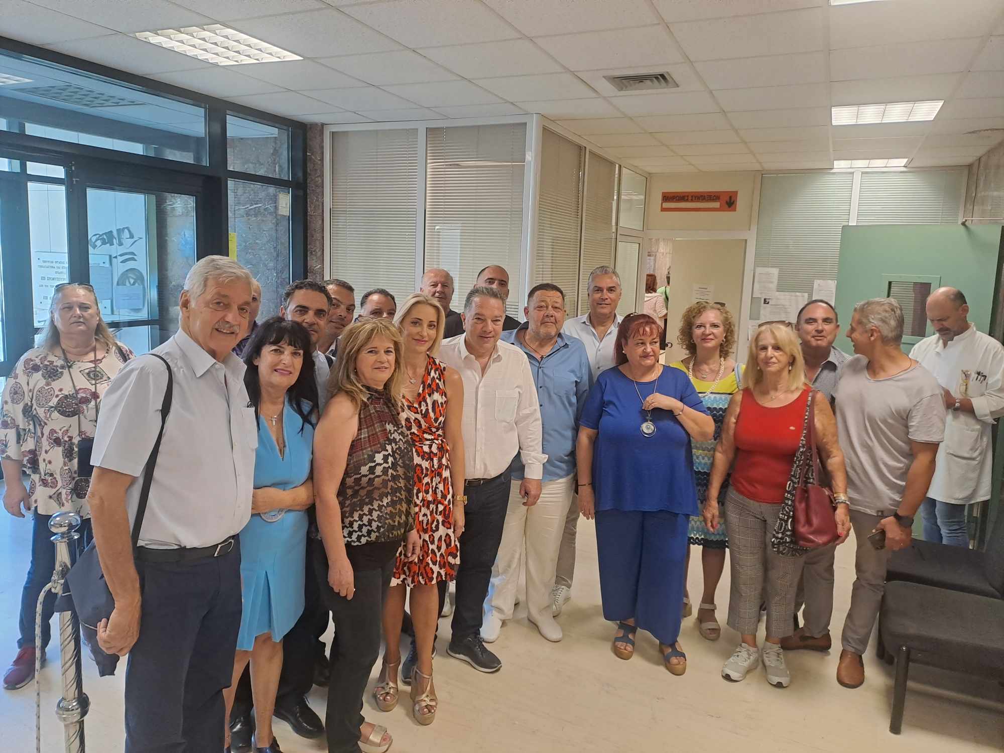 Πάτρα Ενωμένη-Κωστας Σβολης- Επίσκεψη Στο Κέντρο Υγείας Αγίου Αλέξιου