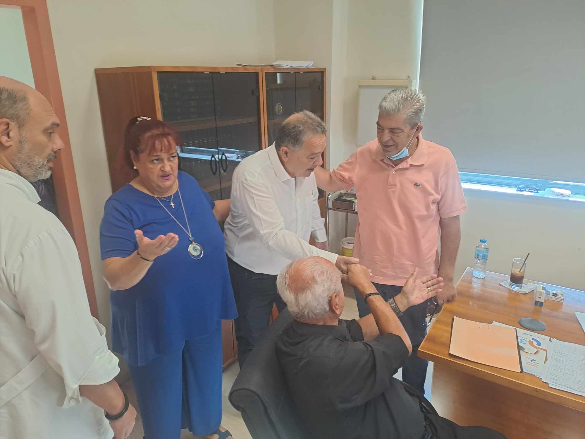 Πάτρα Ενωμένη-Κωστας Σβολης- Επίσκεψη Στο Κέντρο Υγείας Αγίου Αλέξιου