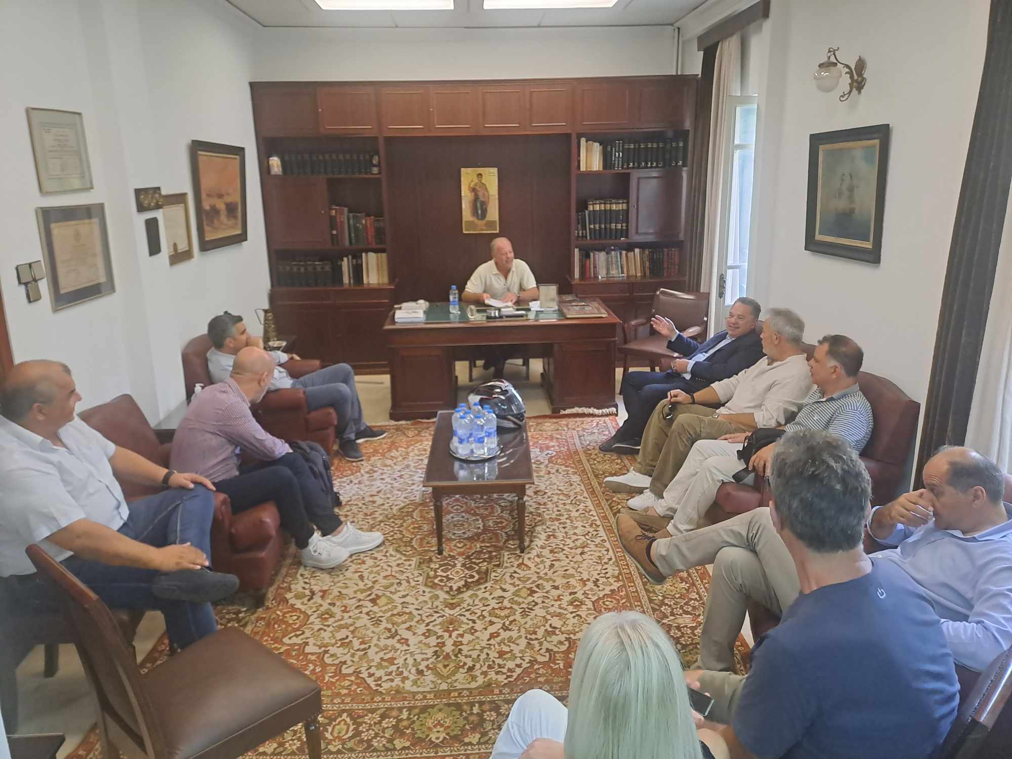 Κώστας Σβόλης : Συνεργασία με τον Εμπορικό Σύλλογο, ανάπτυξη για την Πάτρα