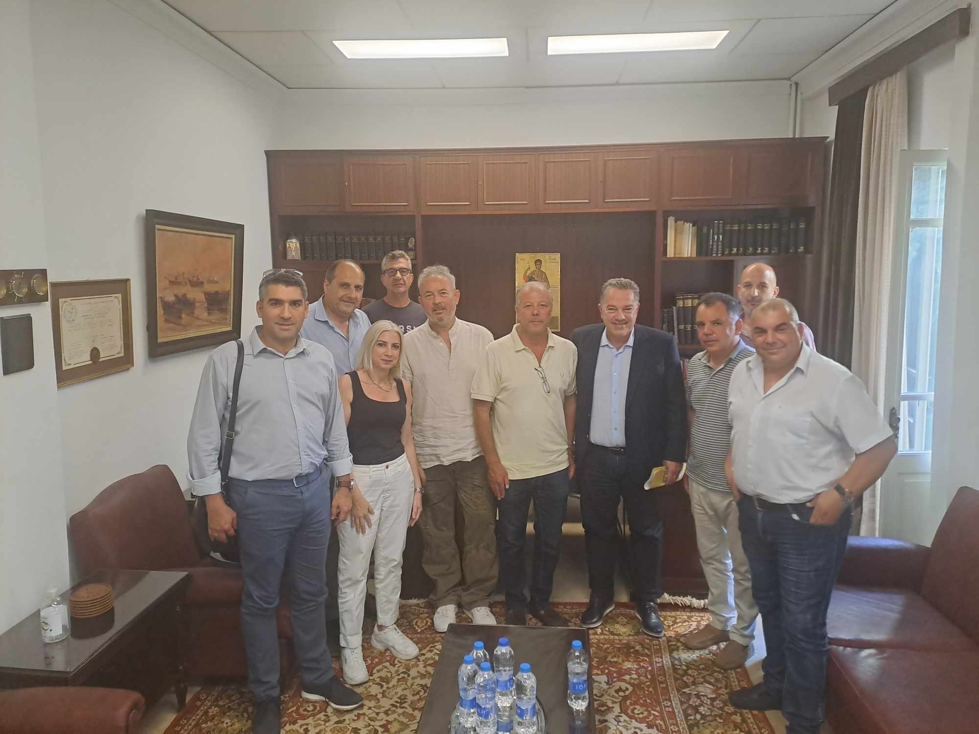 Κώστας Σβόλης : Συνεργασία με τον Εμπορικό Σύλλογο, ανάπτυξη για την Πάτρα