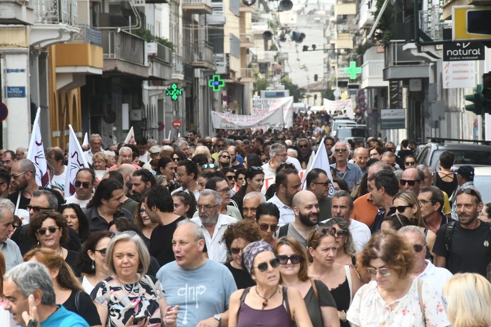 Η Δημοτική Αρχή στην πολύ μεγάλη απεργιακή πορεία ενάντια στο νέο εργασιακό Νομοσχέδιο