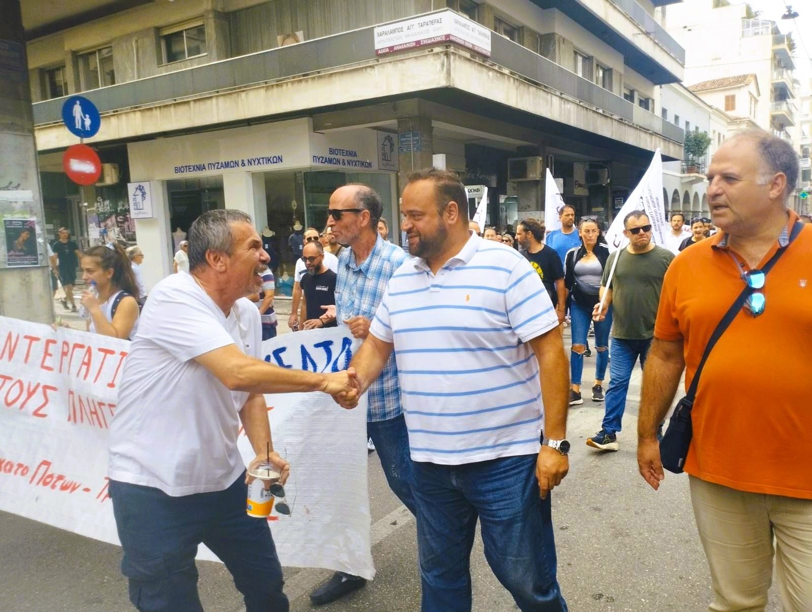 Βασίλης Αϊβαλής: Κοντά στους αγώνες των εργαζομένων