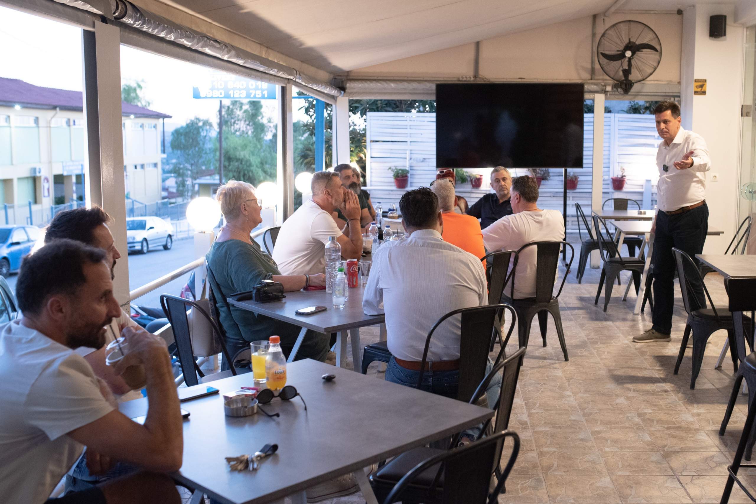 Καθημερινές οι επισκέψεις σε φορείς και περιοδείες του Πέτρου Ψωμά
