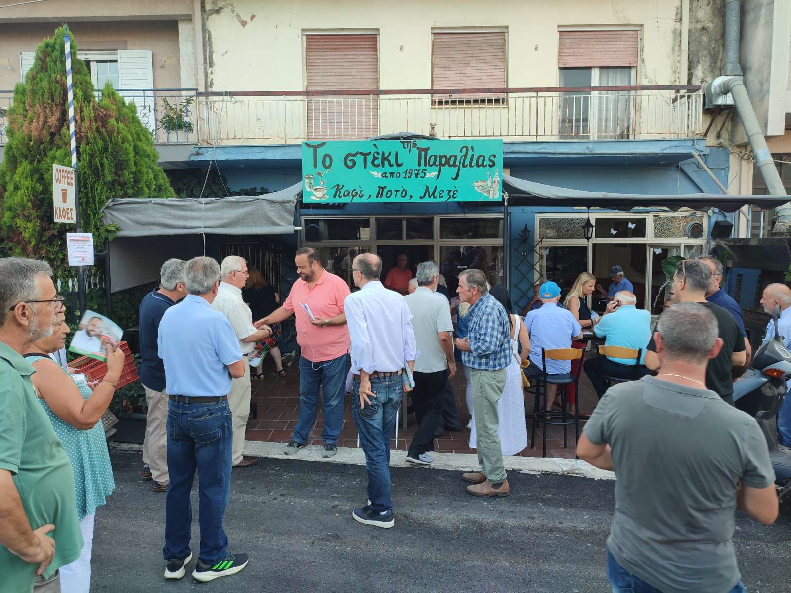 Βασίλης Αϊβαλής: Συζητώντας με τους πολίτες τα καυτά ζητήματα της Πάτρας