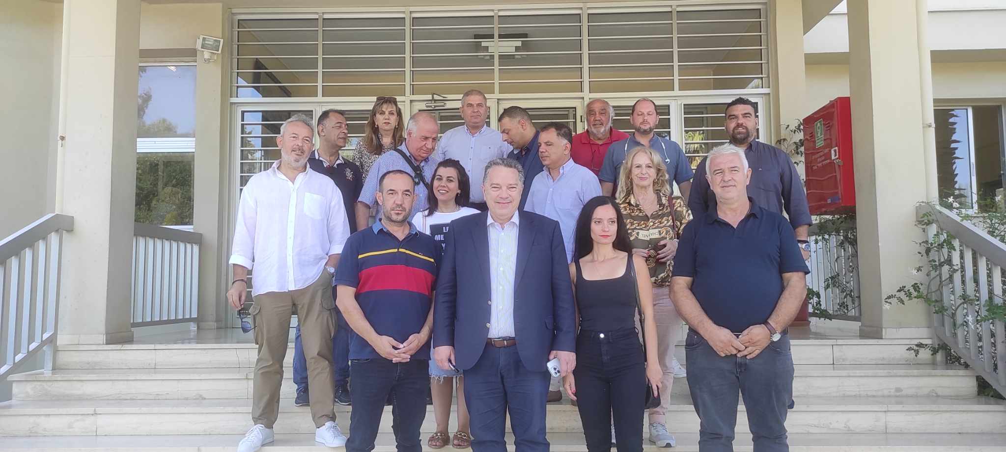 ΠΑΤΡΑ ΕΝΩΜΕΝΗ-ΚΩΣΤΑΣ ΣΒΟΛΗΣ:Επίσκεψη στο «ΚΩΝΣΤΑΝΤΟΠΟΥΛΕΙΟ»