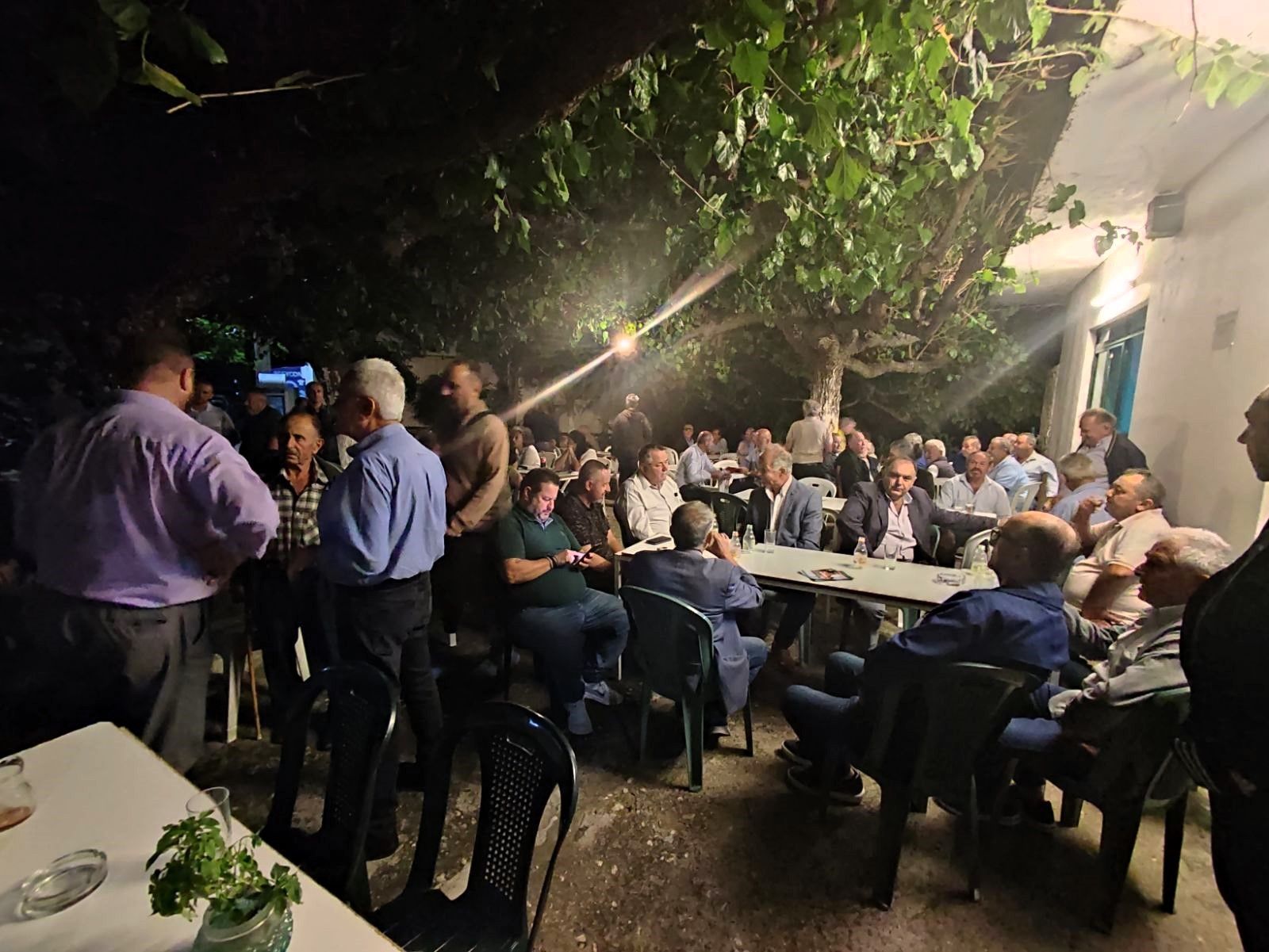 Με τους κατοίκους Ρωμανού – Ελεκίστρας ο Βασίλης Αϊβαλής