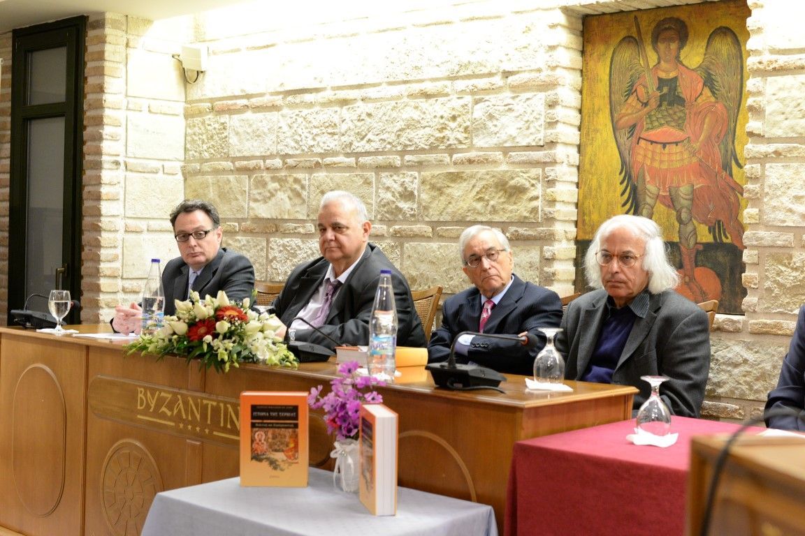 Γιώργος Παναγιωτάκης, πρώην πρύτανης του Πανεπιστημίου Πατρών : “Το ιδανικό είναι το πτυχίο να αντιπροσωπεύει και γνώση”