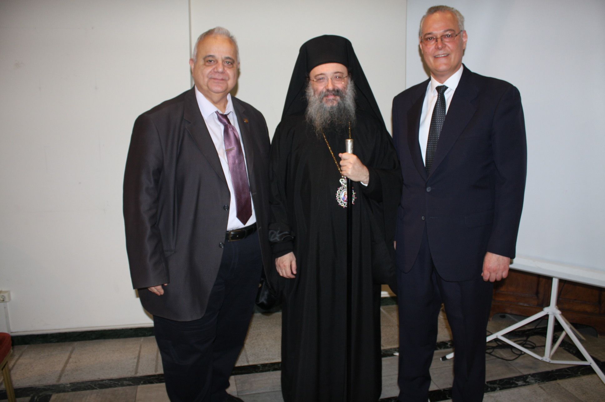 Γιώργος Παναγιωτάκης, πρώην πρύτανης του Πανεπιστημίου Πατρών : “Το ιδανικό είναι το πτυχίο να αντιπροσωπεύει και γνώση”
