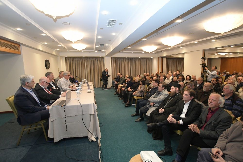 Η Δημοτική Αρχή στην παρουσίαση βιβλίου για τον Κώστα Πετρόπουλο