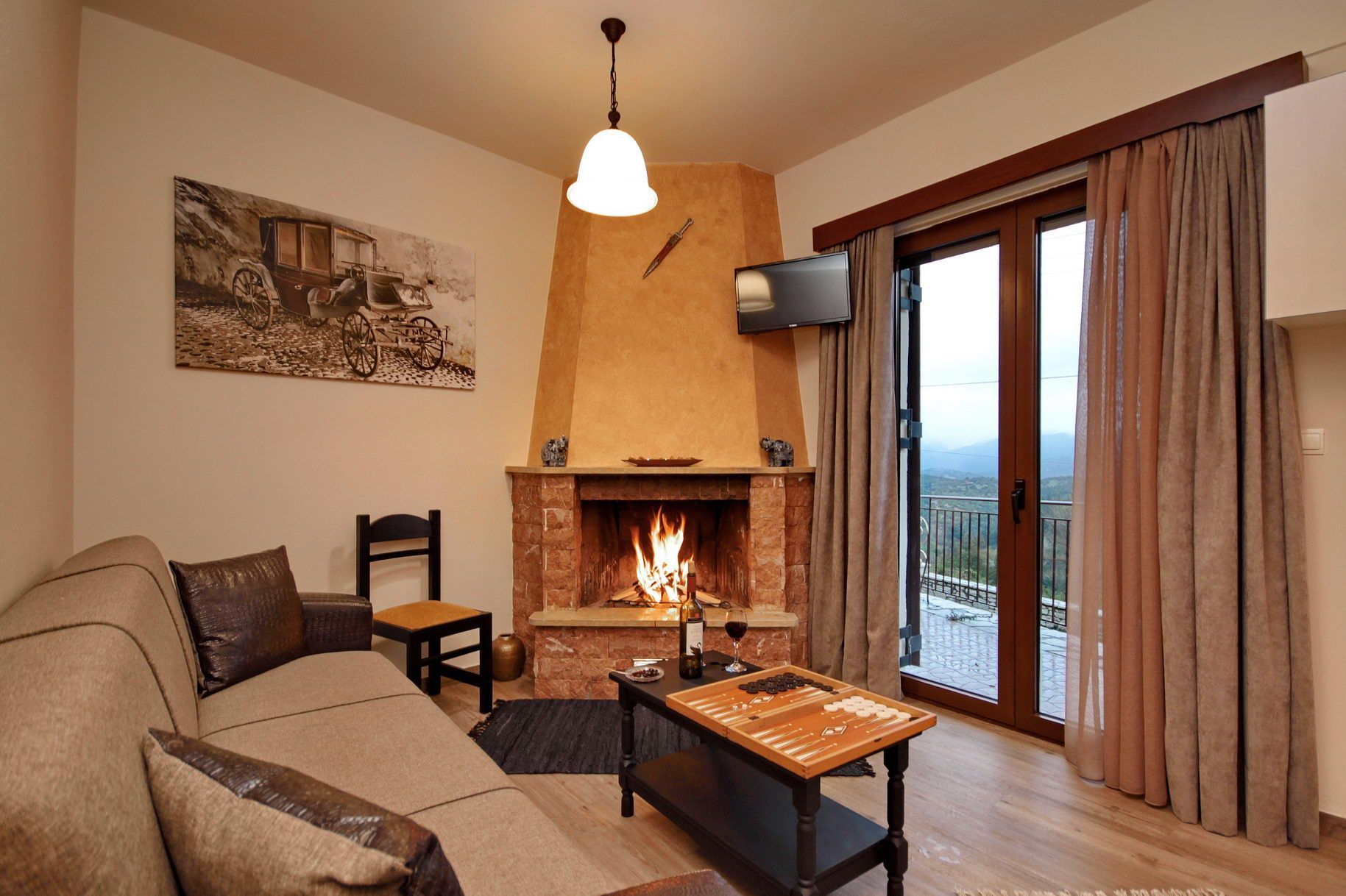 «Valtessiniko studios»: Ξενώνας για χαλάρωση και απόδραση από την πόλη