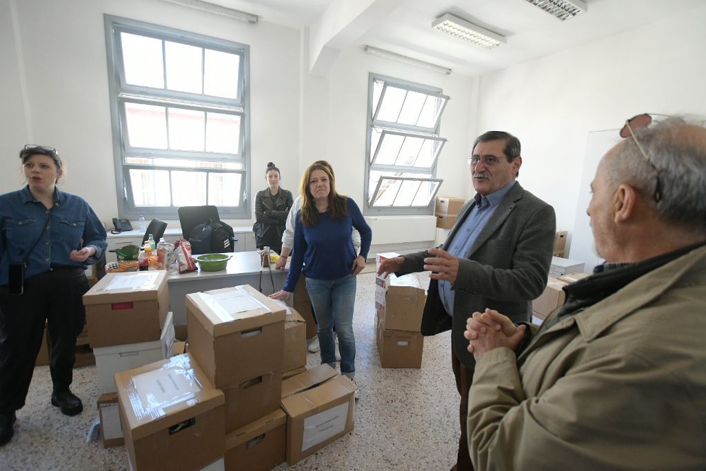 Η Πάτρα απόκτησε νέο Δημαρχείο, σήμερα ο Δήμαρχος Κώστας Πελετίδης, ξενάγησε τους δημοσιογράφους