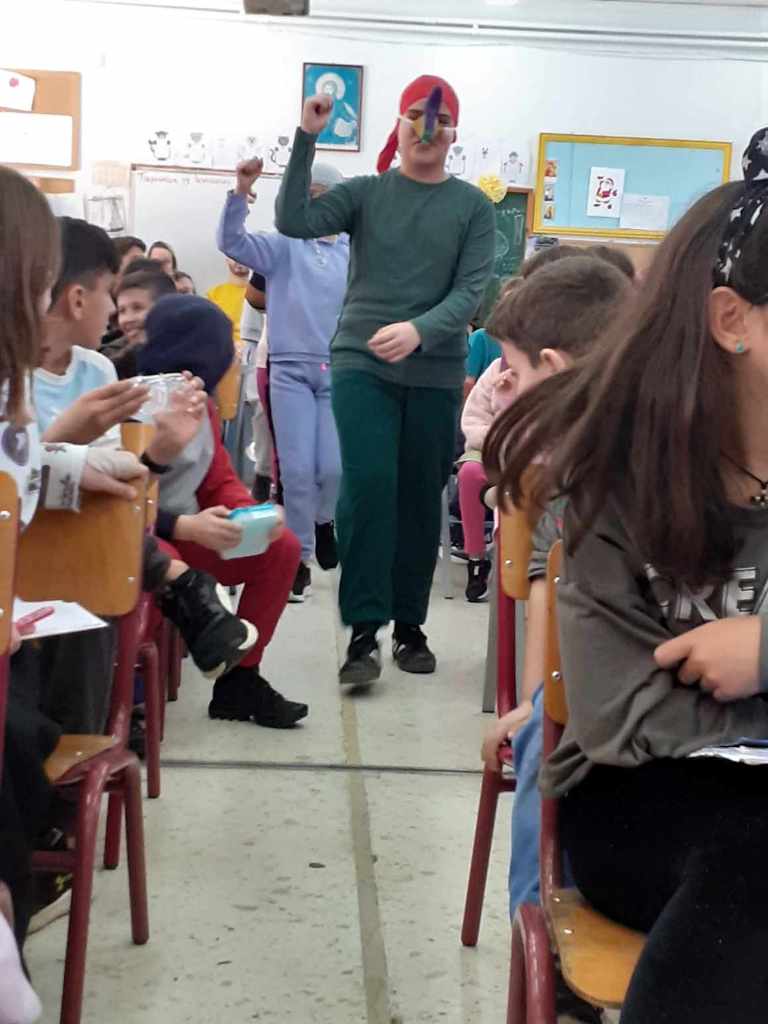 Παιδική κωμική παράσταση “Οι μύτες το ‘σκασαν” υπό την αιγίδα της Αντιδημαρχίας Παιδείας